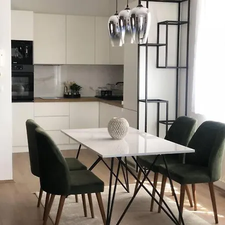 Dreamlux Dm With Parking Lägenhet Skopje