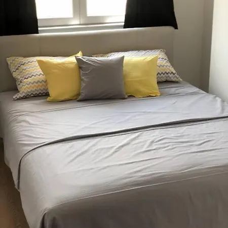 Lägenhet Dreamlux Dm With Parking *